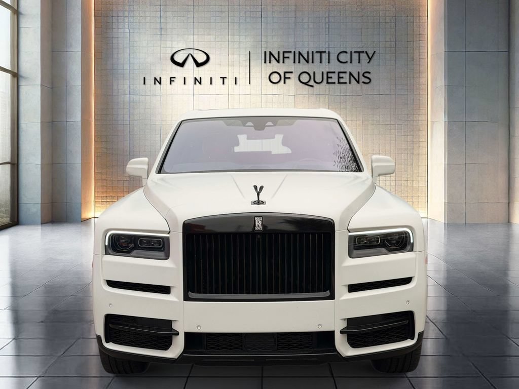 Used 2021 Rolls-Royce Cullinan AWD/4WD image 2