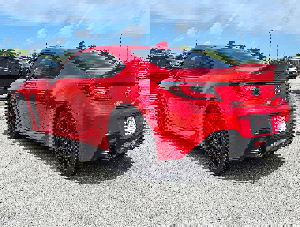 Used 2024 Toyota GR86 Premium RWD image 4