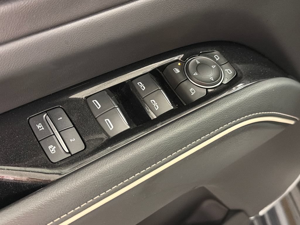 Used 2023 Cadillac Escalade Sport w/ LPO, ONYX Package AWD/4WD image 23