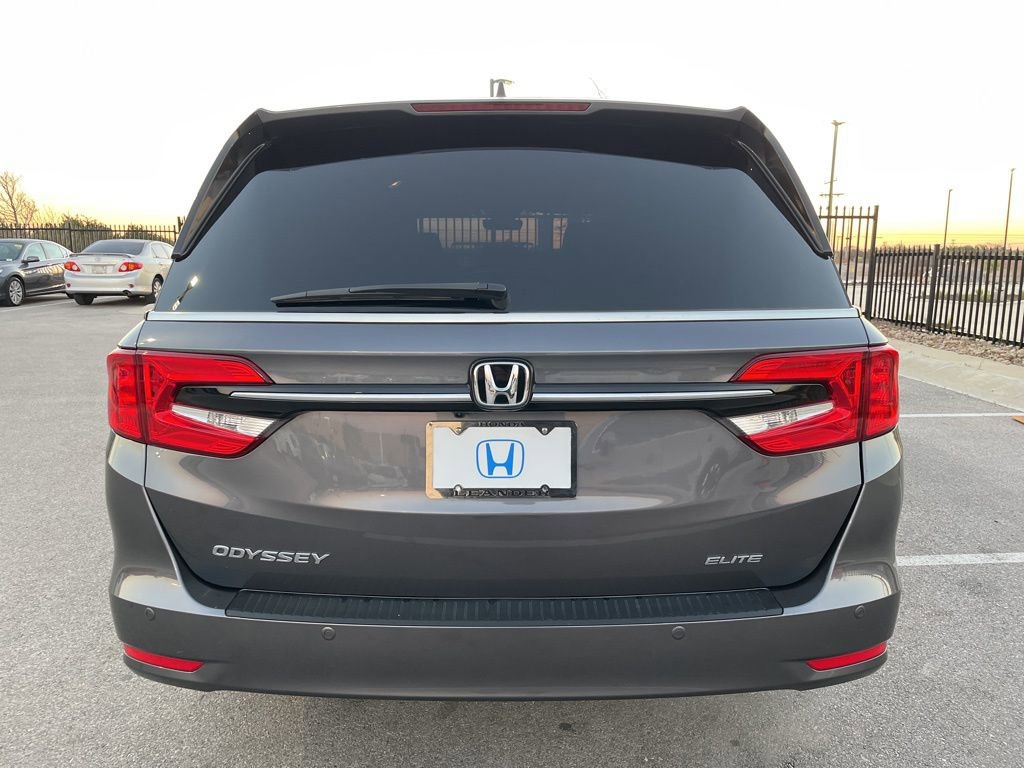 Certified 2024 Honda Odyssey Elite image 5