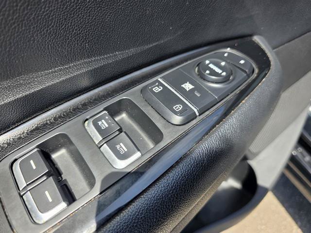 Used 2019 Kia Optima SX FWD image 12