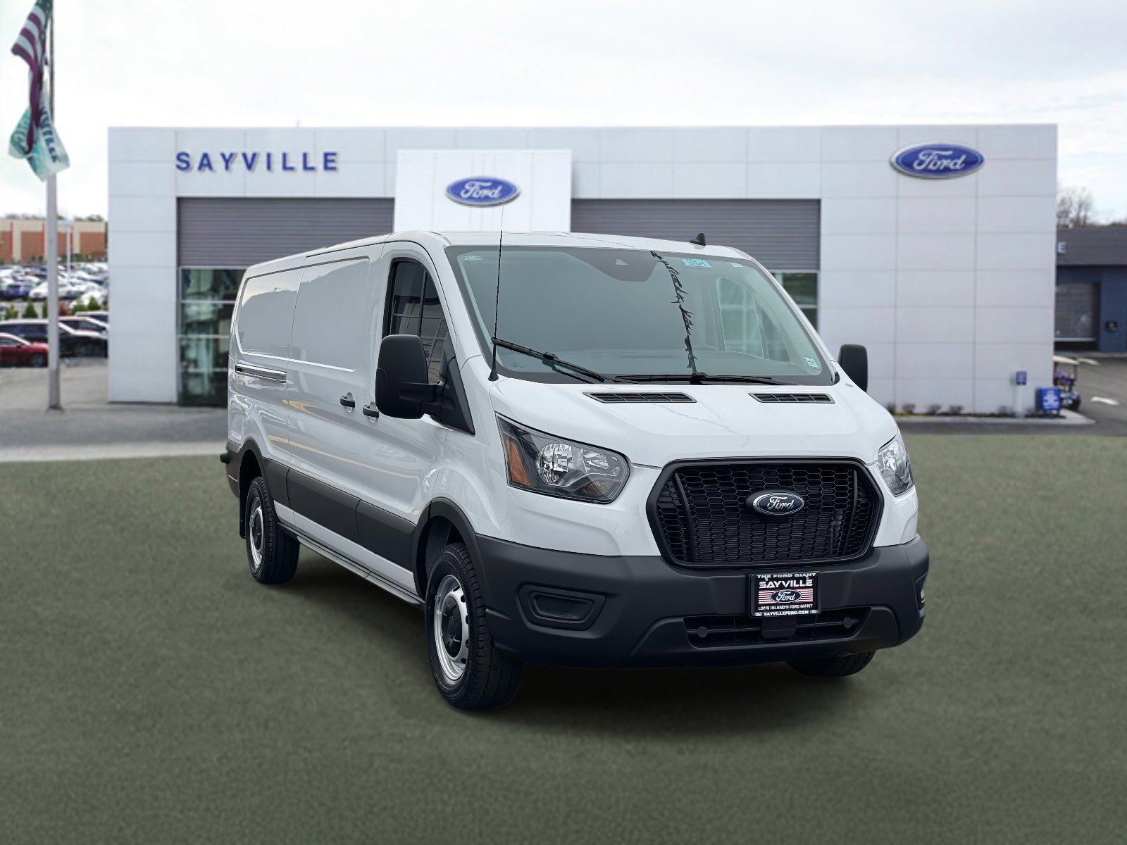 Used 2024 Ford Transit 250 Low Roof RWD image 2