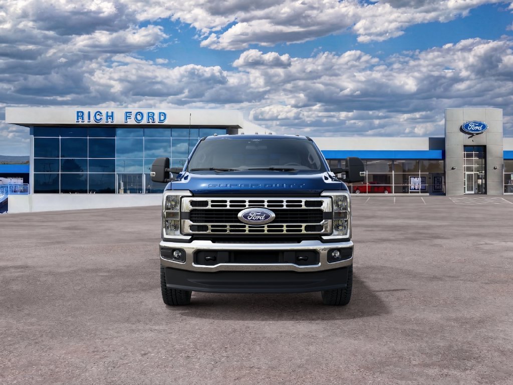 New 2027 Ford F250 XLT w/ FX4 Off-Road Package AWD/4WD image 3