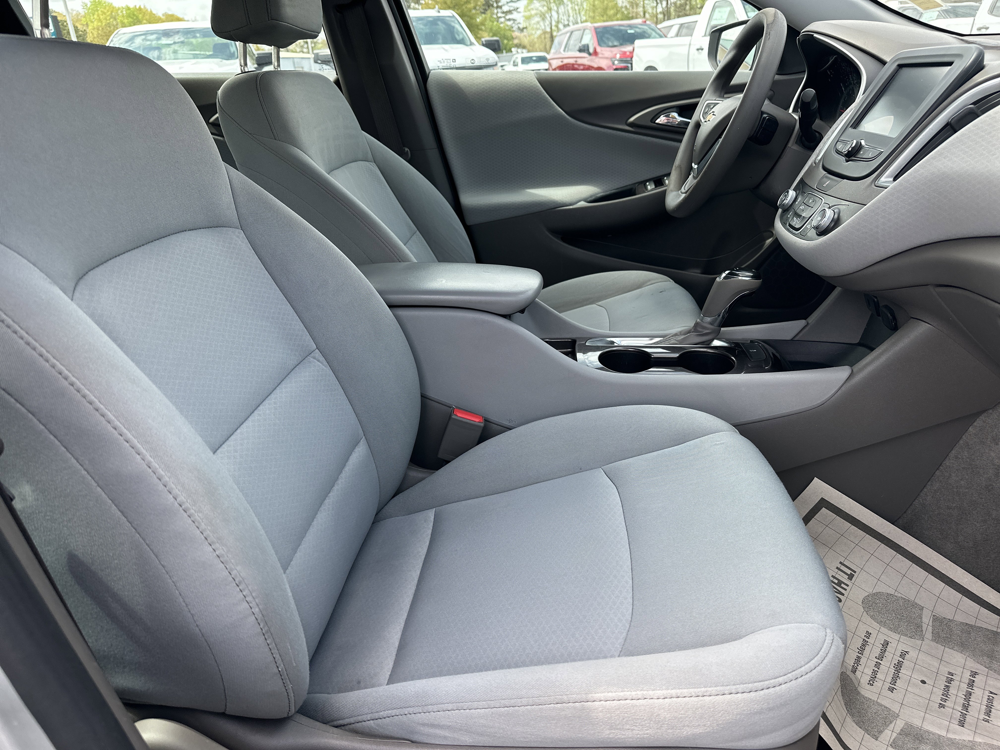 Used 2018 Chevrolet Malibu LS image 14