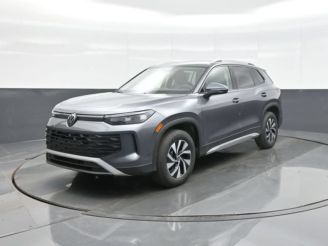 New 2026 Volkswagen Tiguan S AWD/4WD image 3