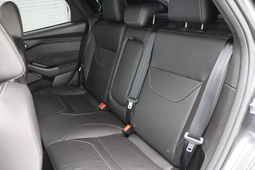Used 2018 Ford Focus ST w/ Equipment Group 402A image 16