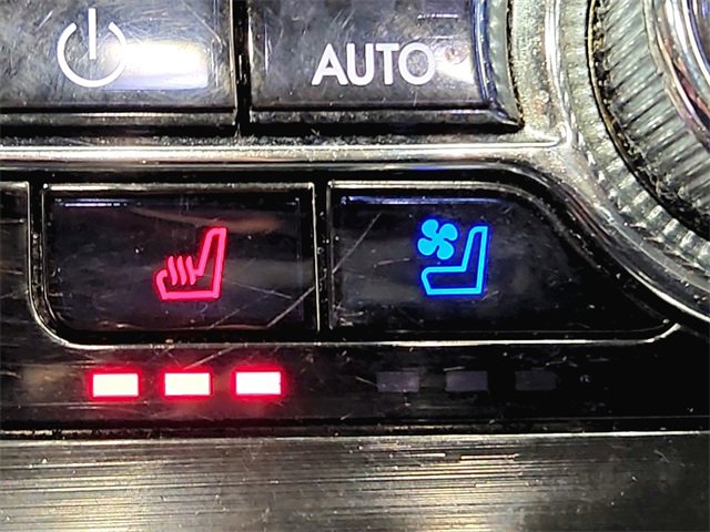 Used 2021 Lincoln Nautilus Reserve image 27