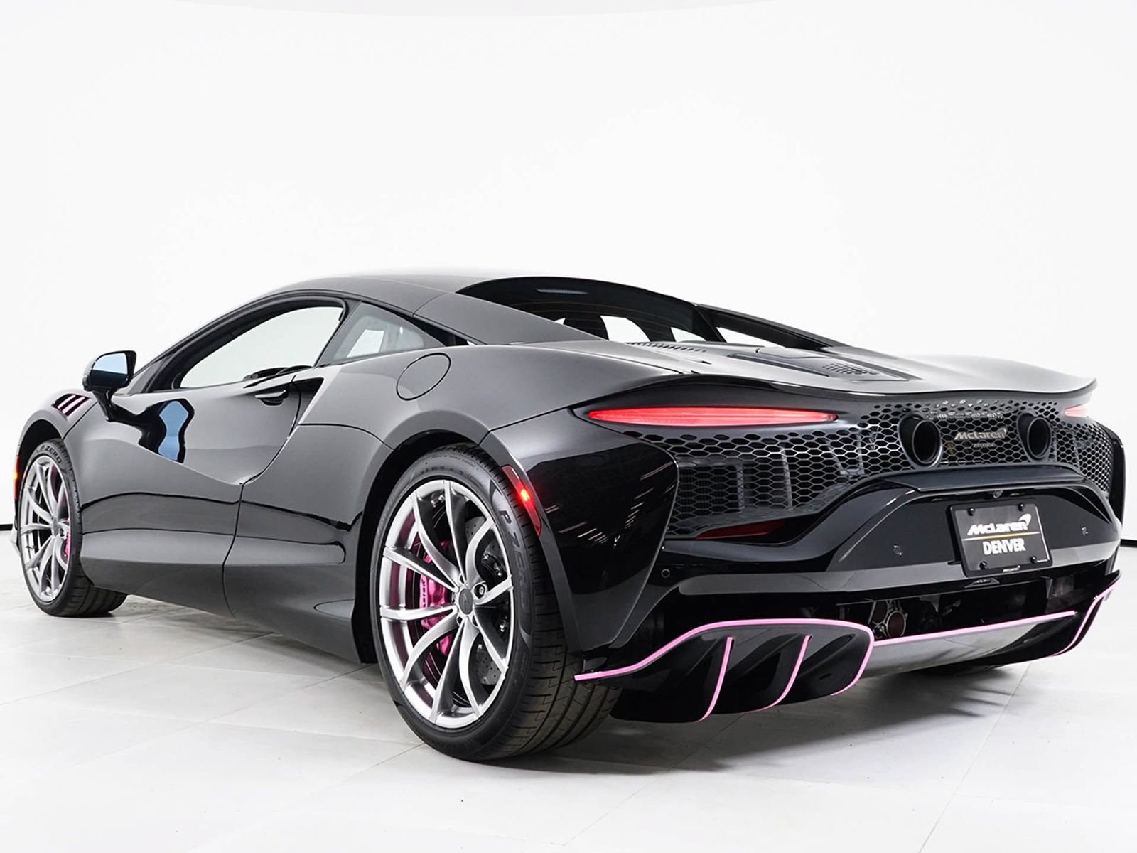 New 2026 McLaren Artura RWD image 19
