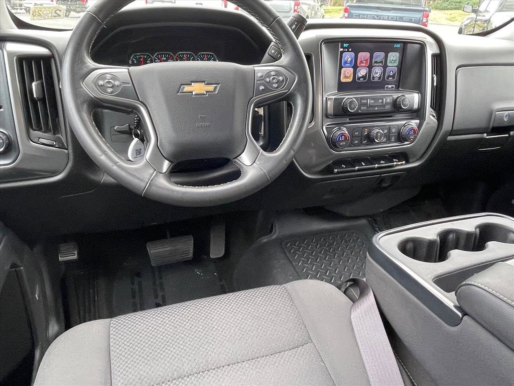 Used 2017 Chevrolet Silverado 1500 LT w/ Texas Edition RWD image 9
