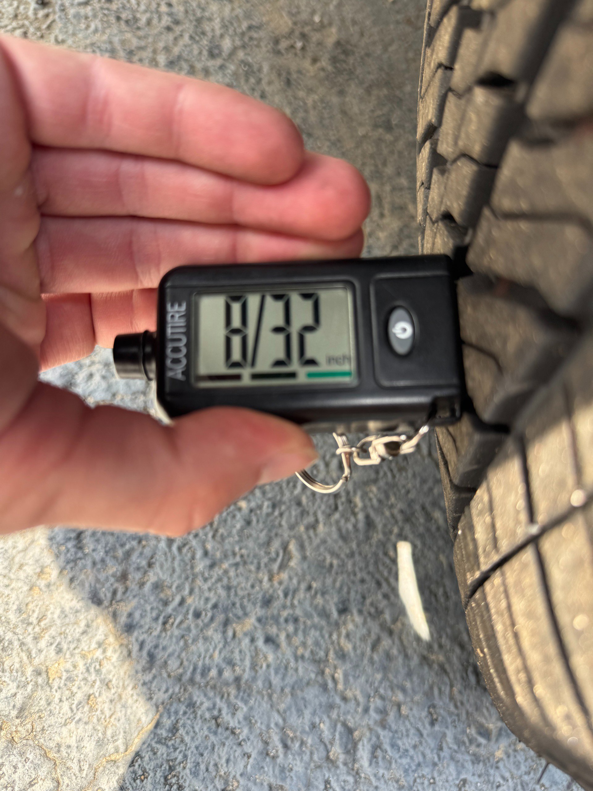 Used 2024 Cadillac Escalade ESV Sport Platinum w/ LPO, ONYX Package image 73