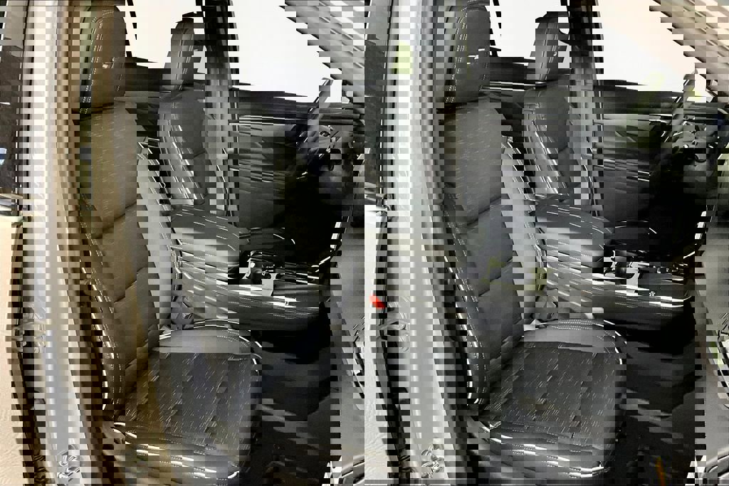 New 2026 Buick Enclave Sport Touring w/ Super Cruise Package image 11