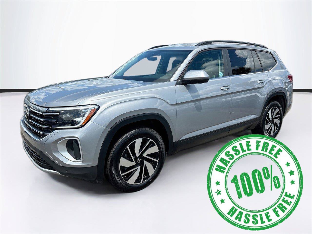 Used 2025 Volkswagen Atlas SE FWD image 3