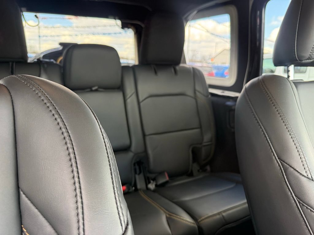 Used 2025 Jeep Wrangler Unlimited Rubicon 392 AWD/4WD image 63