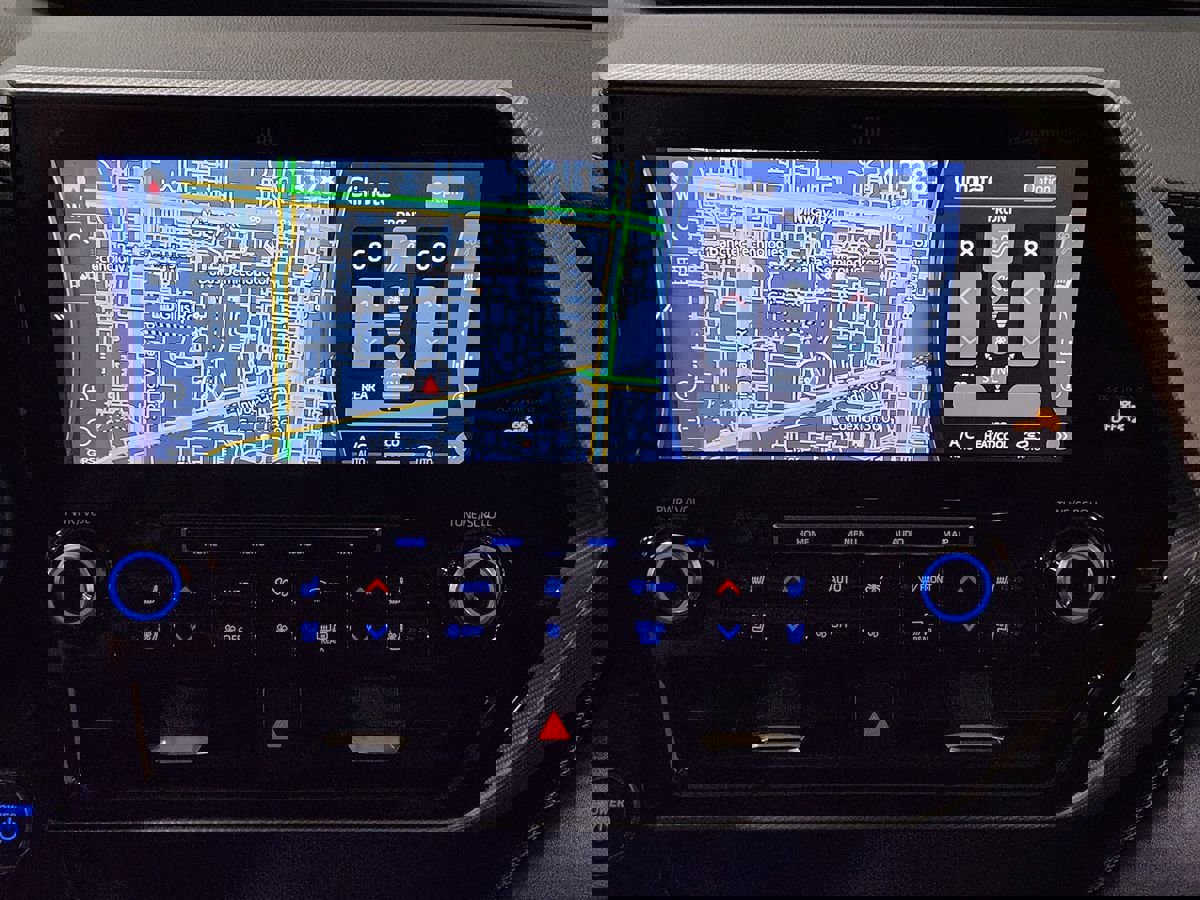 Used 2022 Toyota Highlander Platinum image 38