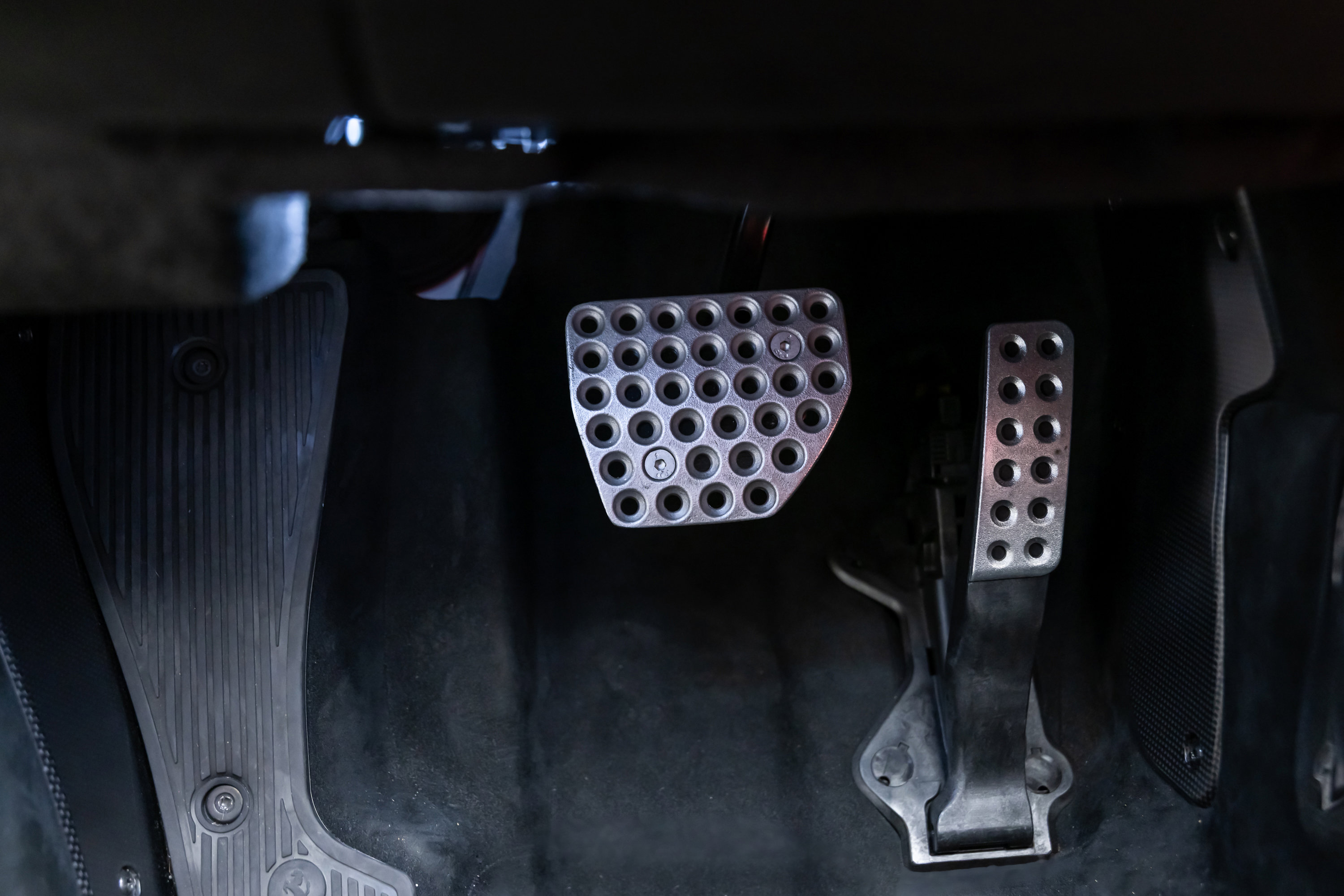 Certified 2023 Ferrari SF90 Spider image 97