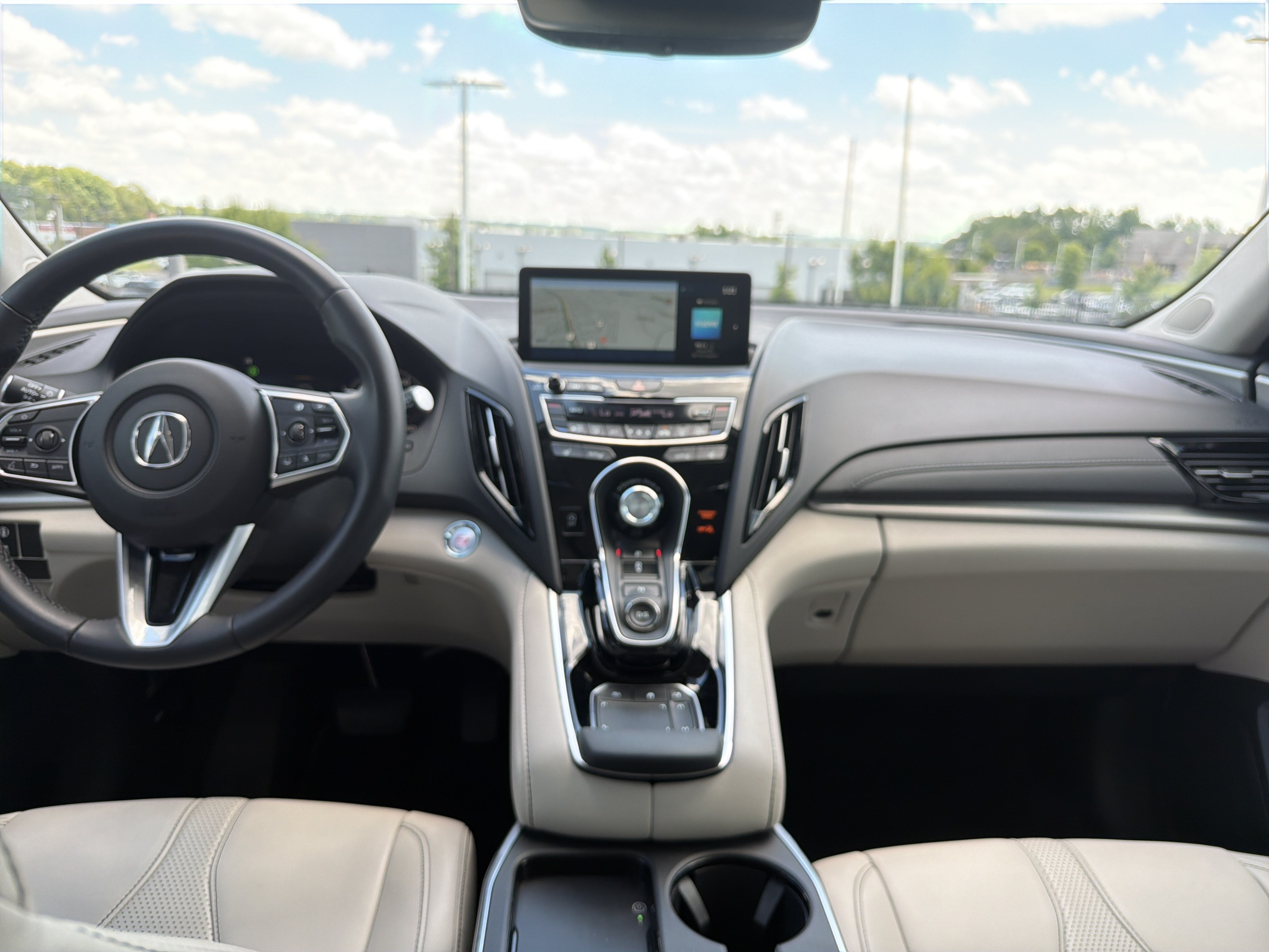 Used 2025 Acura RDX SH-AWD w/ Technology Package image 29