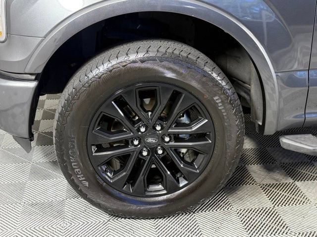 Used 2016 Ford F150 XLT w/ Equipment Group 302A Luxury AWD/4WD image 16