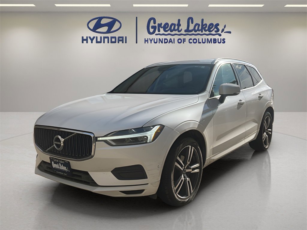 Used 2018 Volvo XC60 T5 Momentum w/ Vision Package