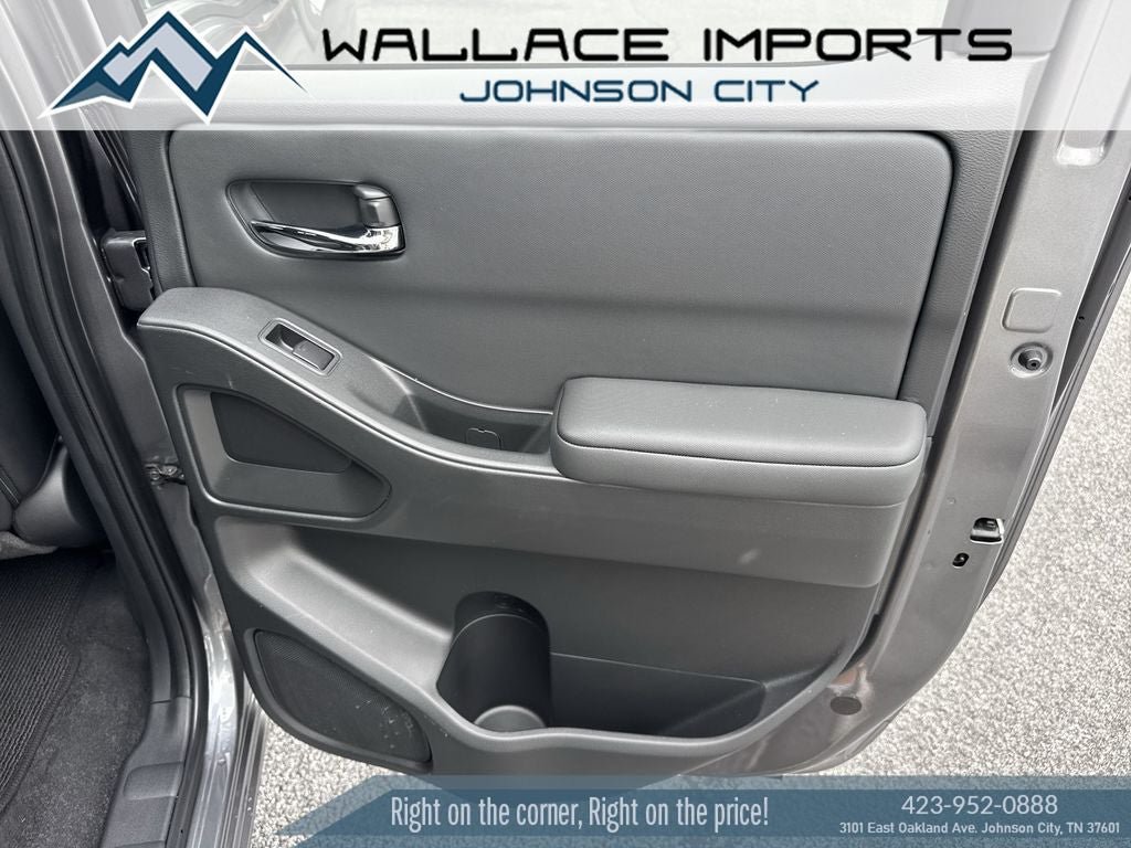 Used 2024 Nissan Frontier SL w/ Technology Package RWD image 37