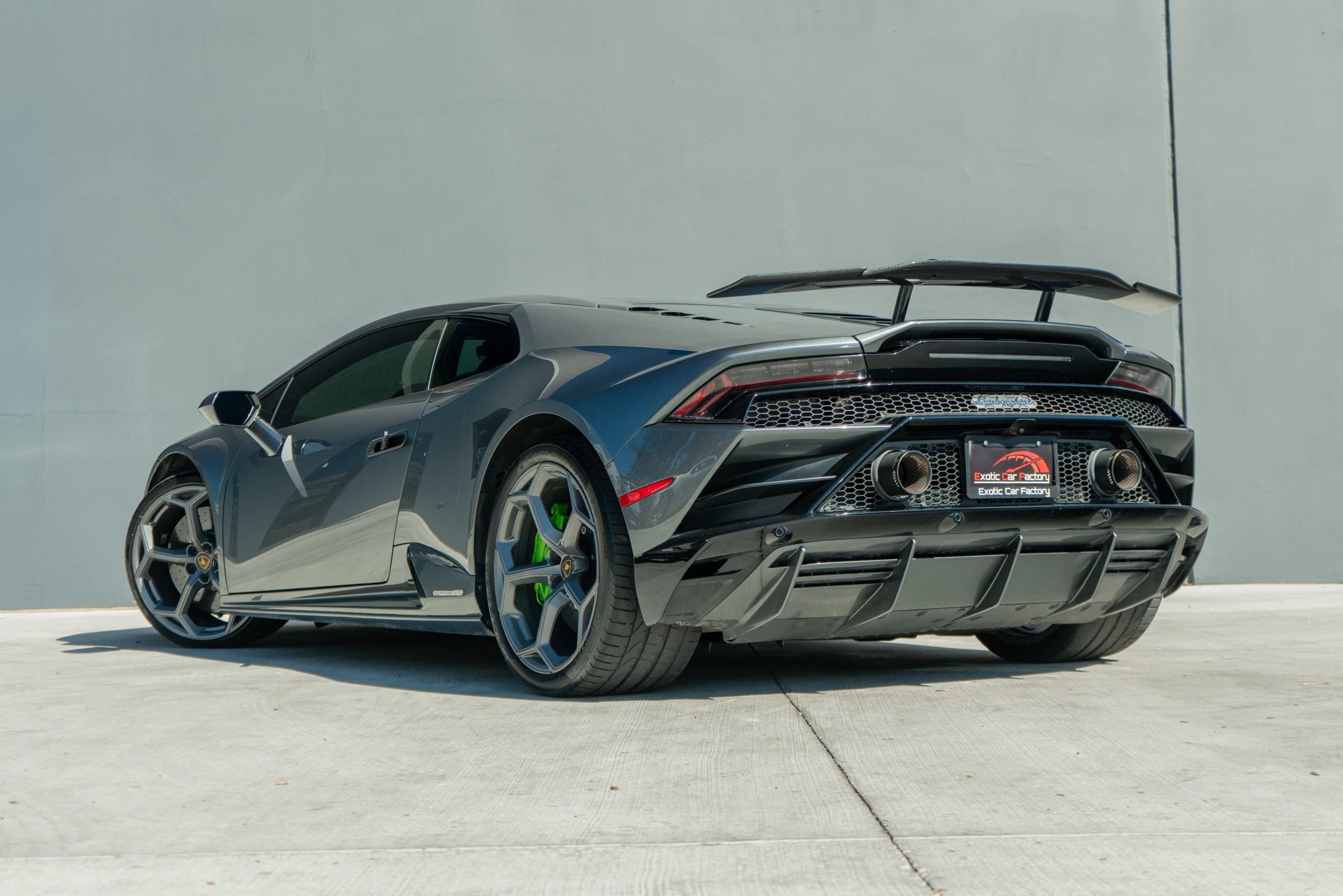 Used 2020 Lamborghini Huracan EVO image 8