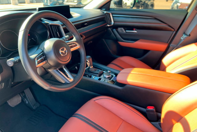 Used 2025 MAZDA CX-50 AWD 2.5 Turbo w/ Premium Pkg image 15