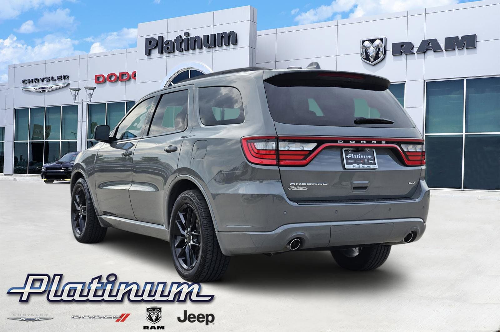 Used 2022 Dodge Durango GT RWD image 4