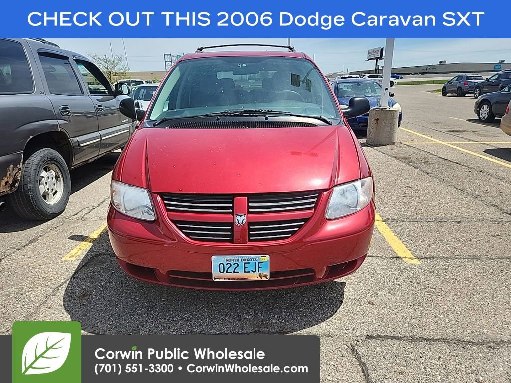 Used 2006 Dodge Caravan SXT w/ Popular Equipment Group I FWD video 1
