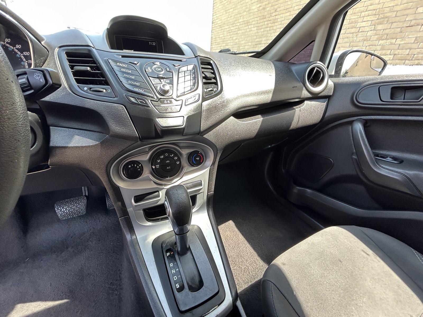 Used 2019 Ford Fiesta SE FWD image 11