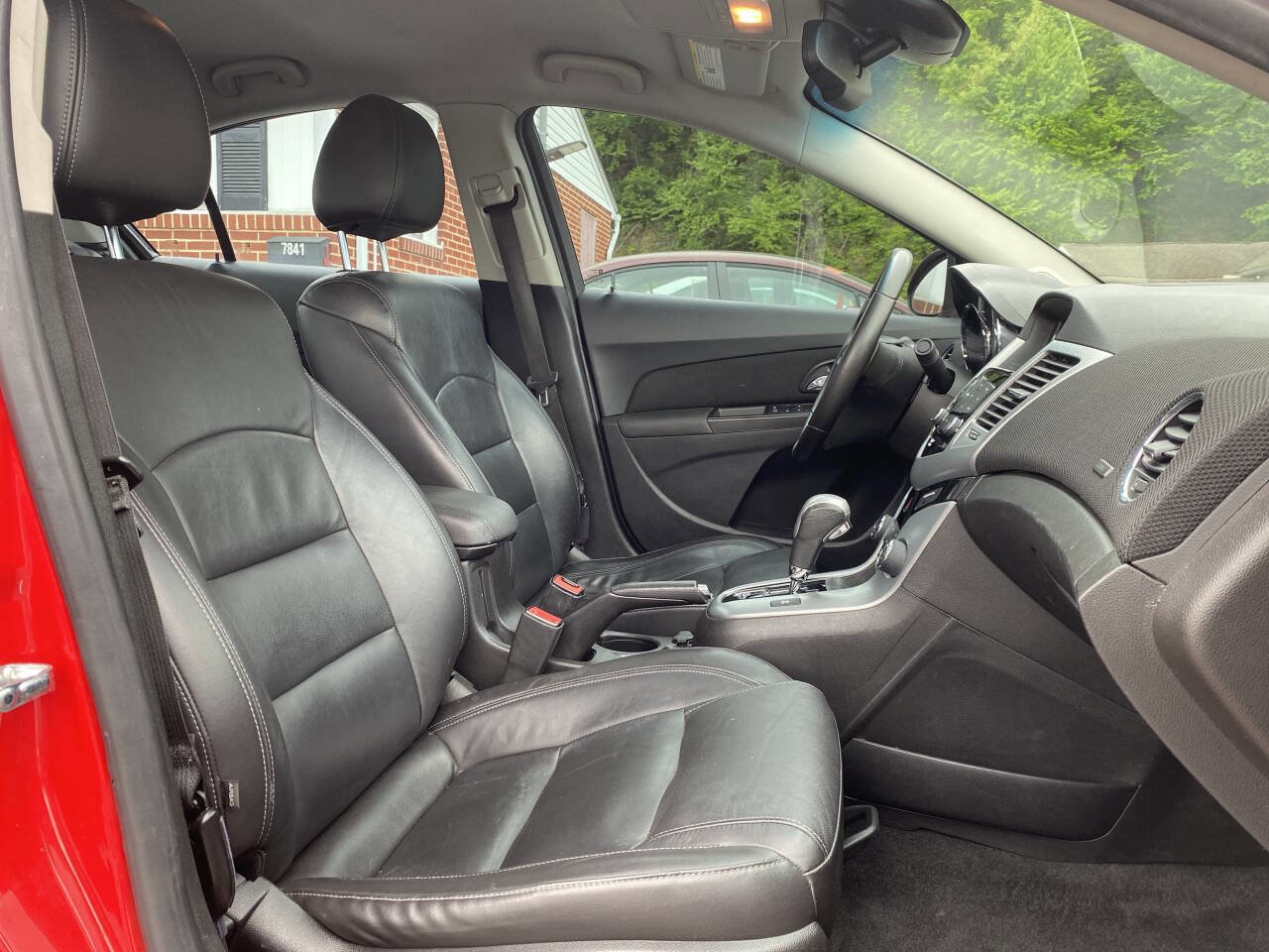 Used 2016 Chevrolet Cruze LTZ FWD image 18