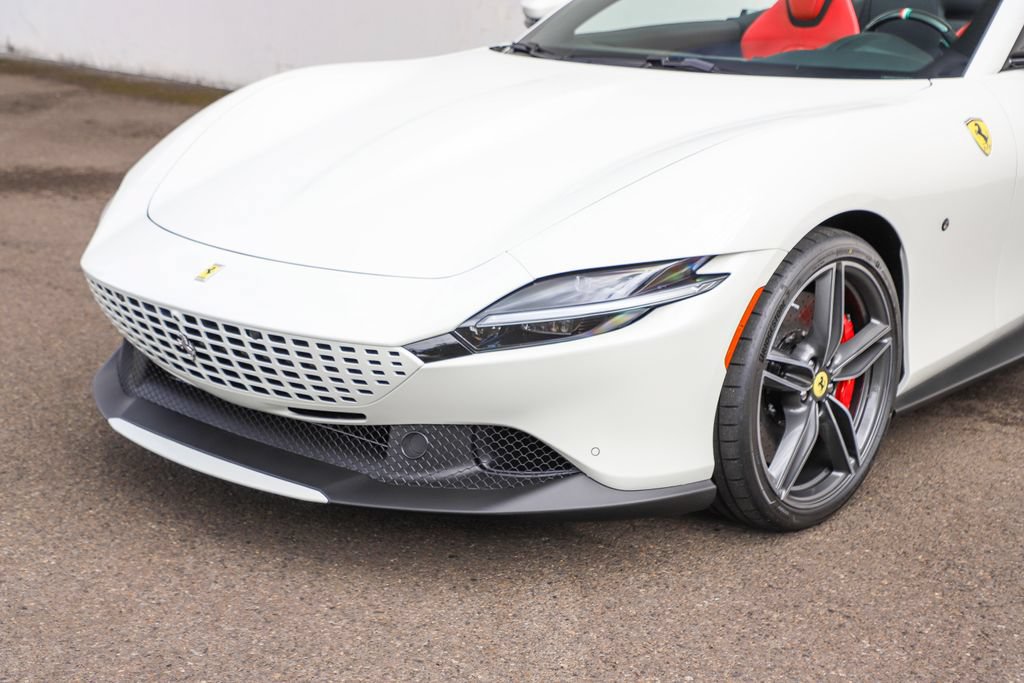 Certified 2026 Ferrari Roma Spider RWD image 29
