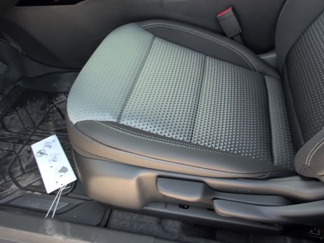 New 2026 Chevrolet Trax LT w/ Sunroof Package image 11