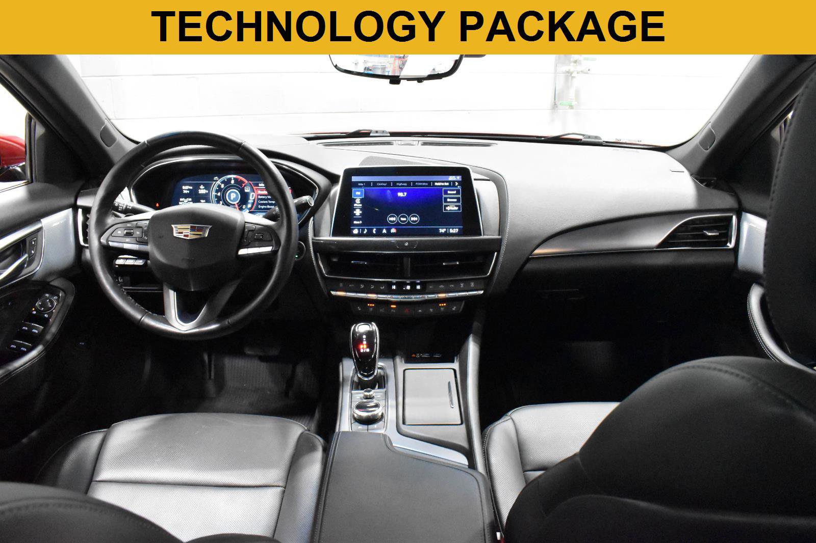 Used 2023 Cadillac CT5 Luxury image 2