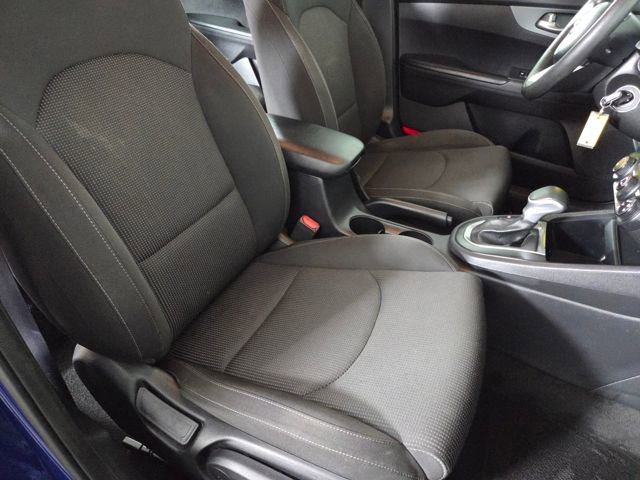 Used 2020 Kia Forte LXS image 31