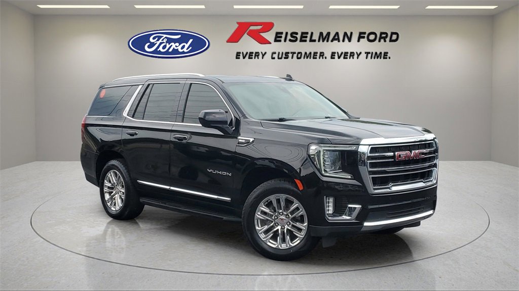 Used 2021 GMC Yukon SLT image 1