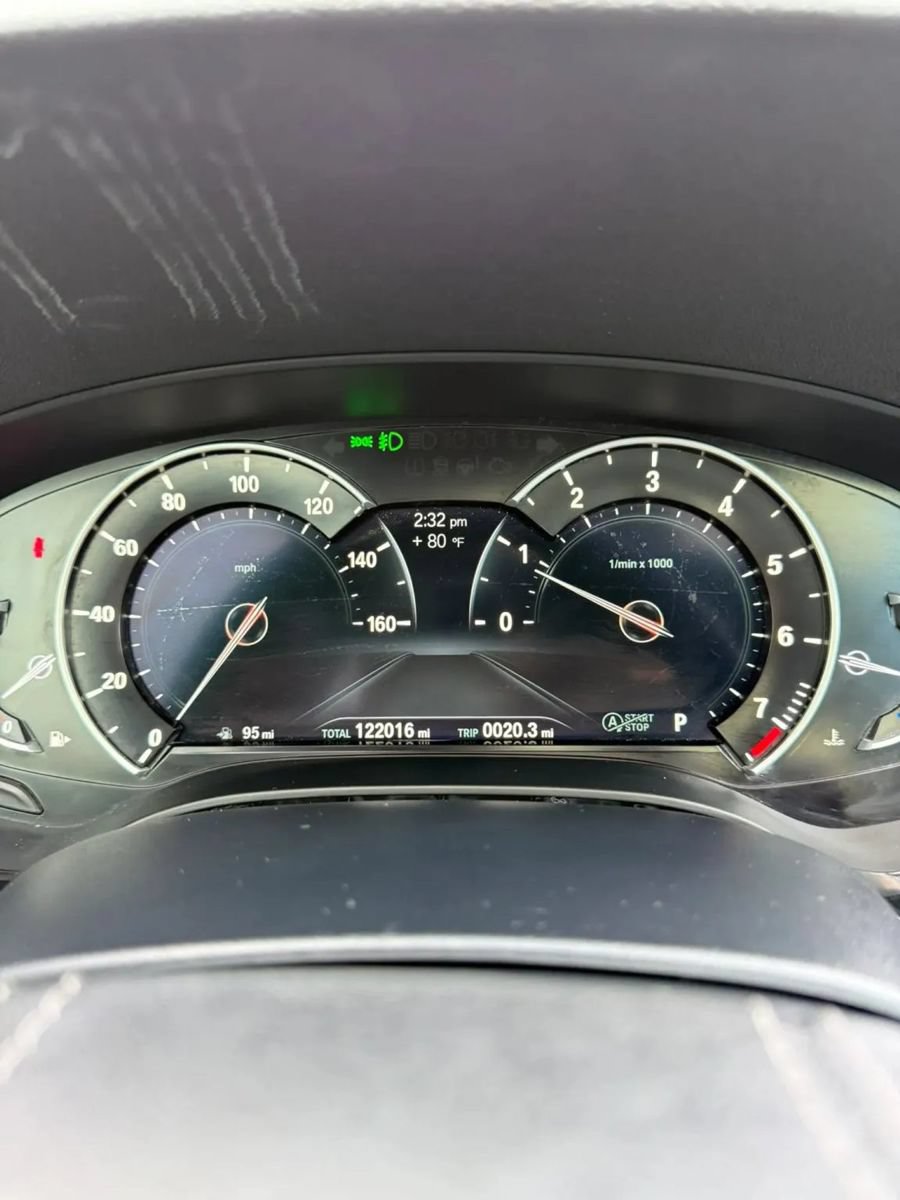 Used 2018 BMW 530i RWD image 19