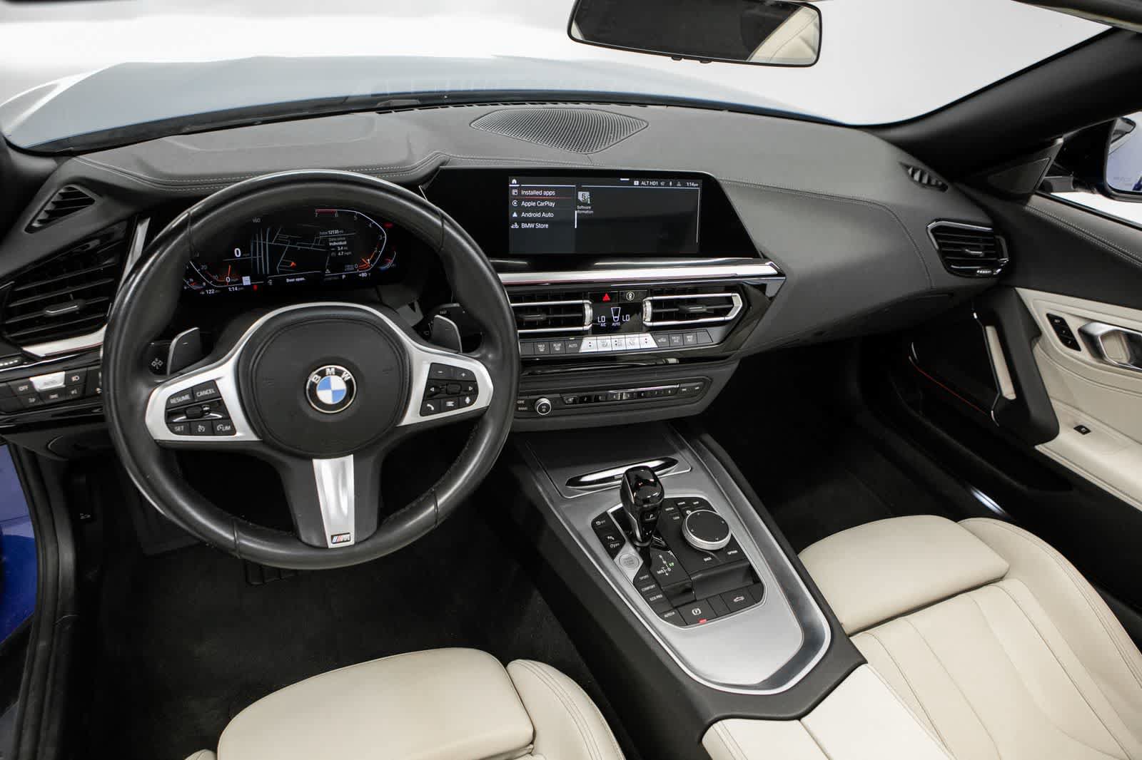 Used 2023 BMW Z4 sDrive30i w/ Shadowloine Package RWD image 13