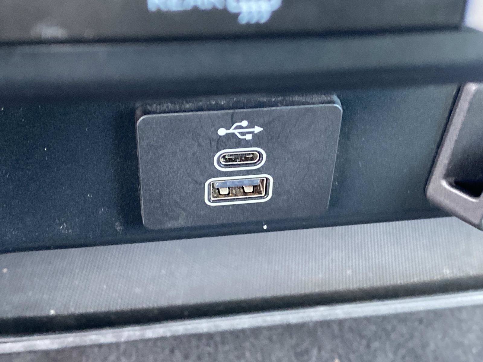 Used 2025 Ford F150 XLT w/ Equipment Group 301A Standard image 25