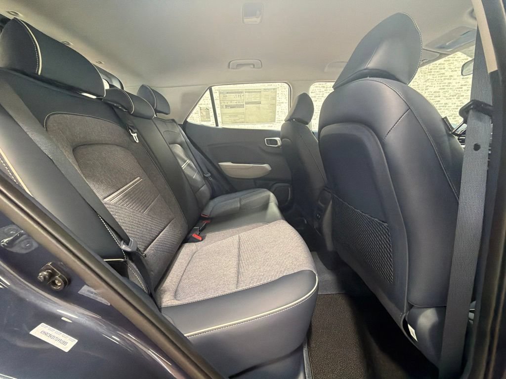New 2026 Hyundai Venue SEL FWD image 12