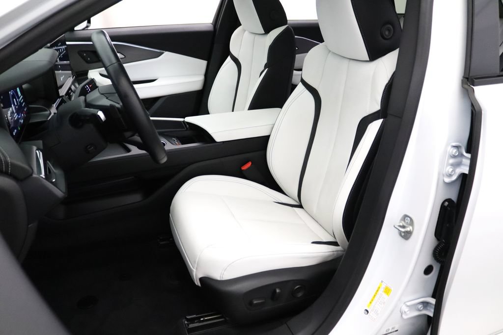 Certified 2024 Acura ZDX A-Spec AWD/4WD image 2