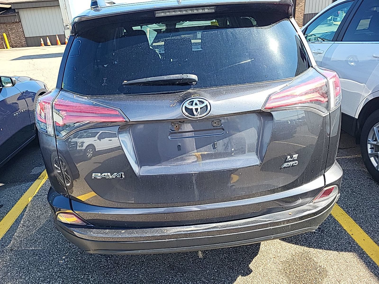 Used 2017 Toyota RAV4 LE w/ All Weather Liner Package AWD/4WD image 3