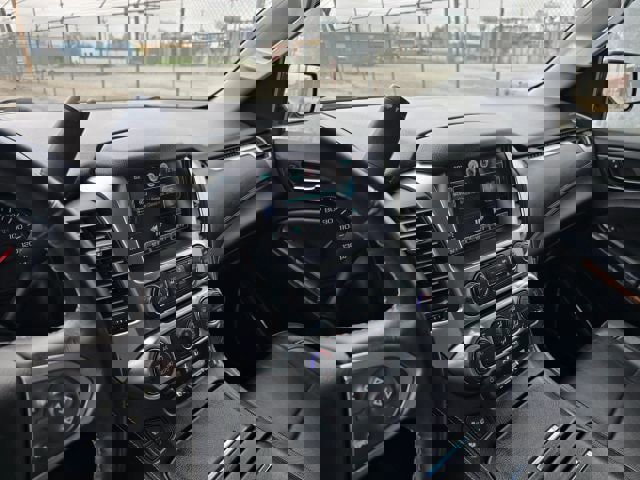 Used 2015 Chevrolet Tahoe LTZ image 29