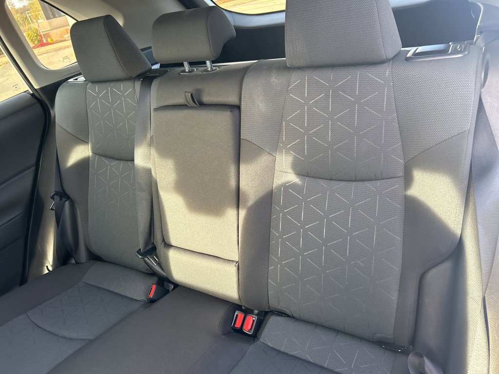 Used 2025 Toyota RAV4 XLE image 15
