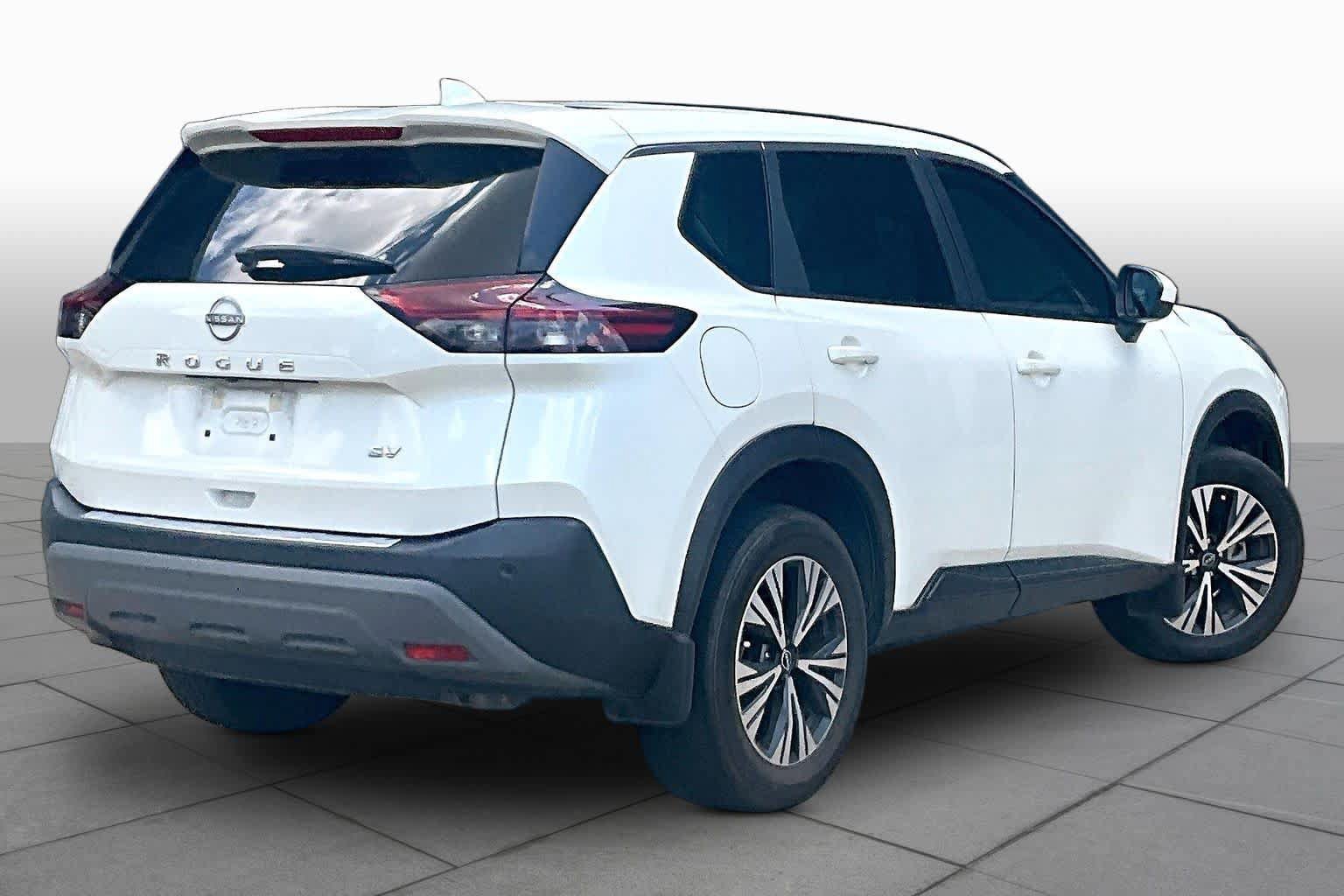 Certified 2023 Nissan Rogue SV FWD image 13
