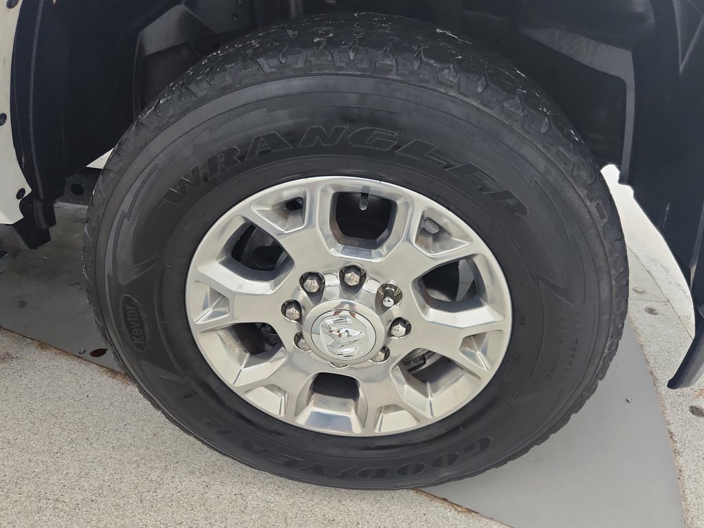 Used 2021 RAM 2500 Laramie AWD/4WD image 36