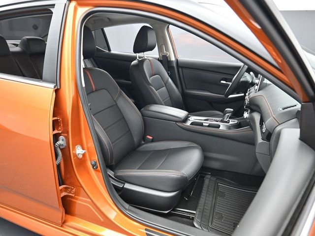 Used 2023 Nissan Sentra SR w/ SR Premium Package image 27