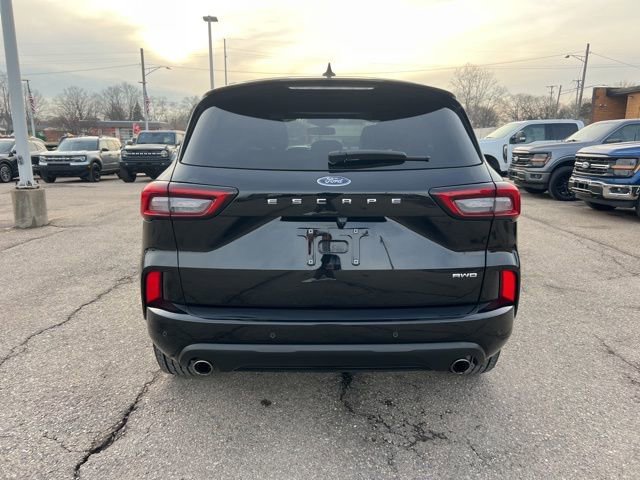 Certified 2023 Ford Escape ST-Line Elite image 5