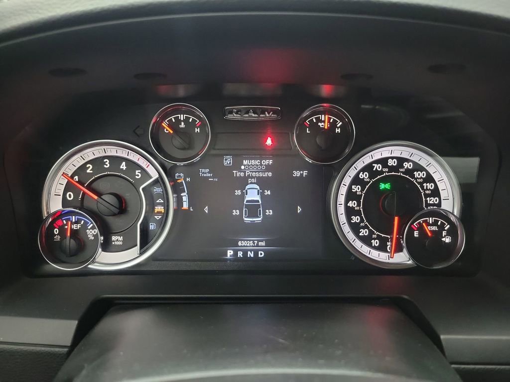 Used 2018 RAM 1500 Laramie w/ Convenience Group image 15