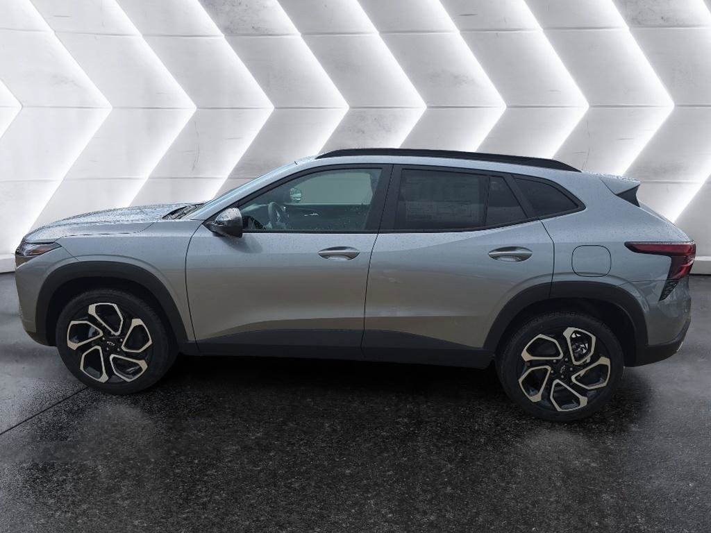 New 2026 Chevrolet Trax RS w/ Driver Confidence Package FWD image 8