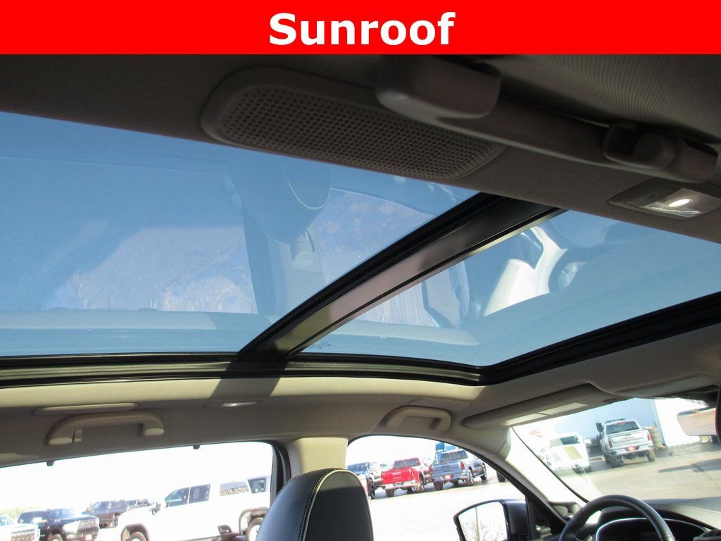 Used 2025 Acura MDX w/ Advance Package image 14