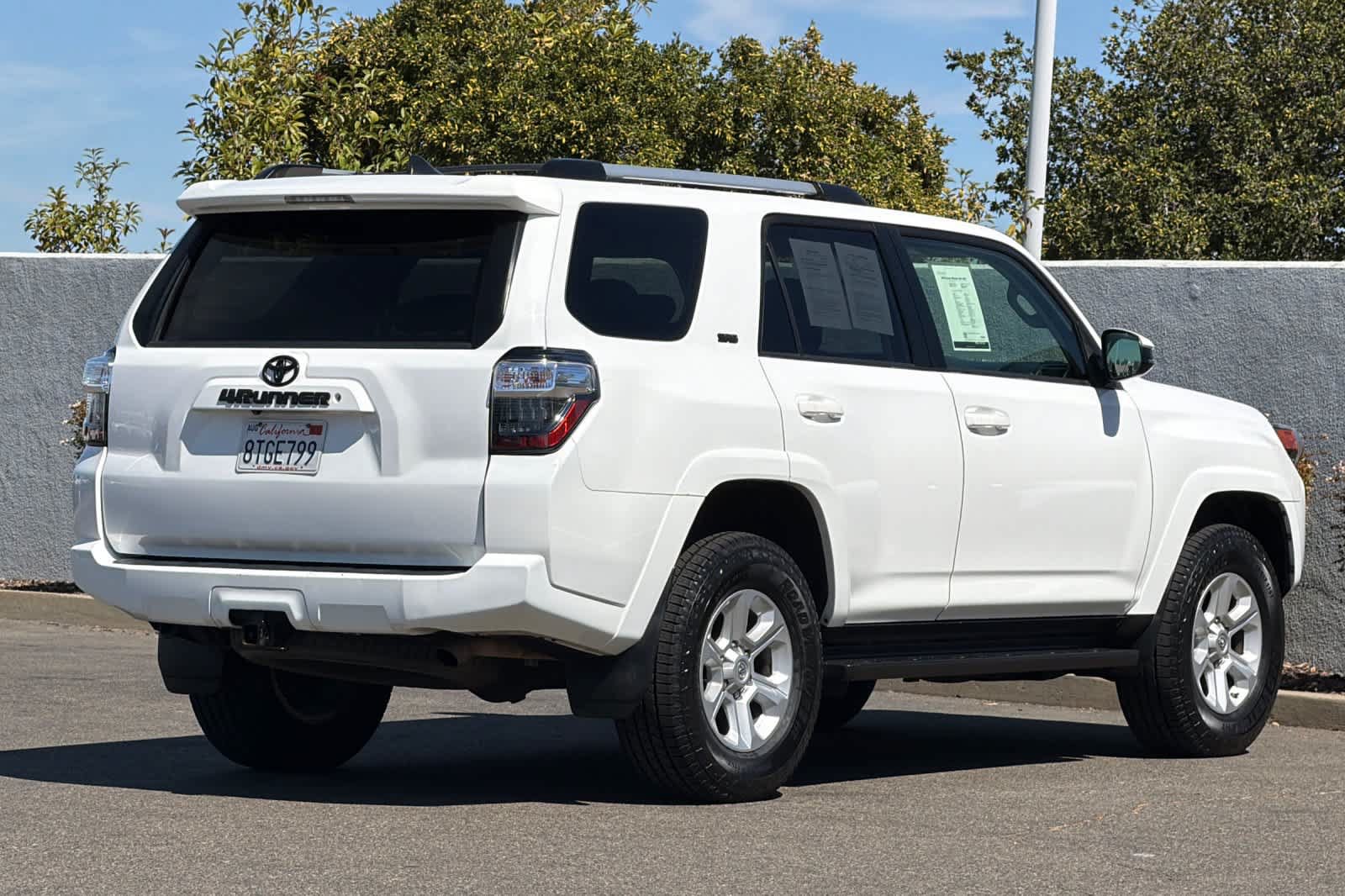 Used 2019 Toyota 4Runner SR5 AWD/4WD image 2